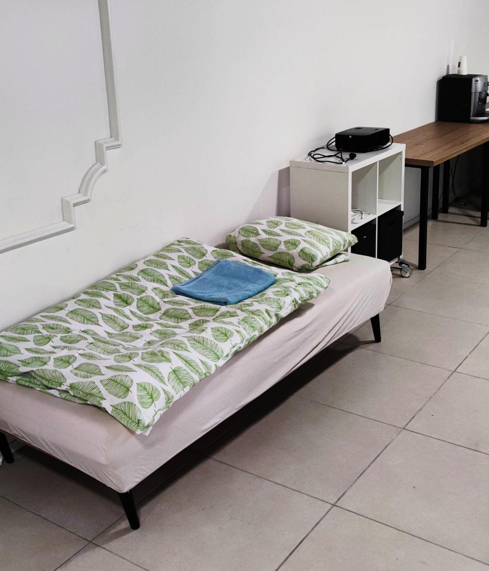 Krasny Priestranny Slnecny Apartman V Centre Mesta Trenčín Exterior foto